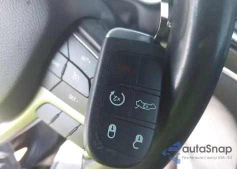 2019 Jeep Grand Cherokee Limited 4X2 from USA, damaged, VIN 1C4RJEBG1KC603570